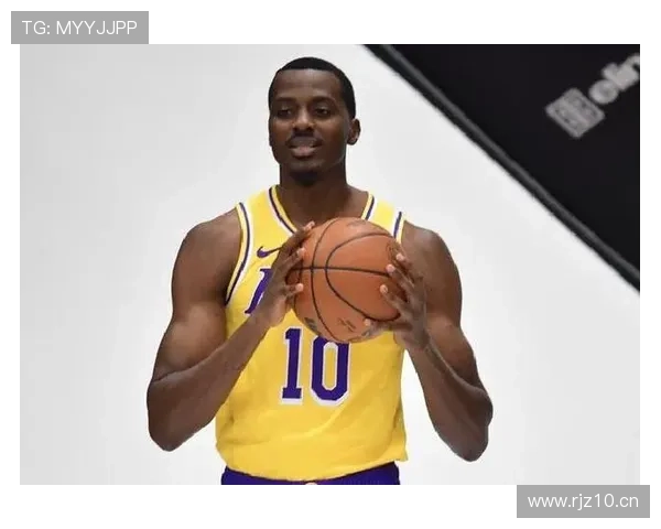 湖人退货中锋内线肆虐成噩梦 湖人退货中锋内线肆虐成噩梦